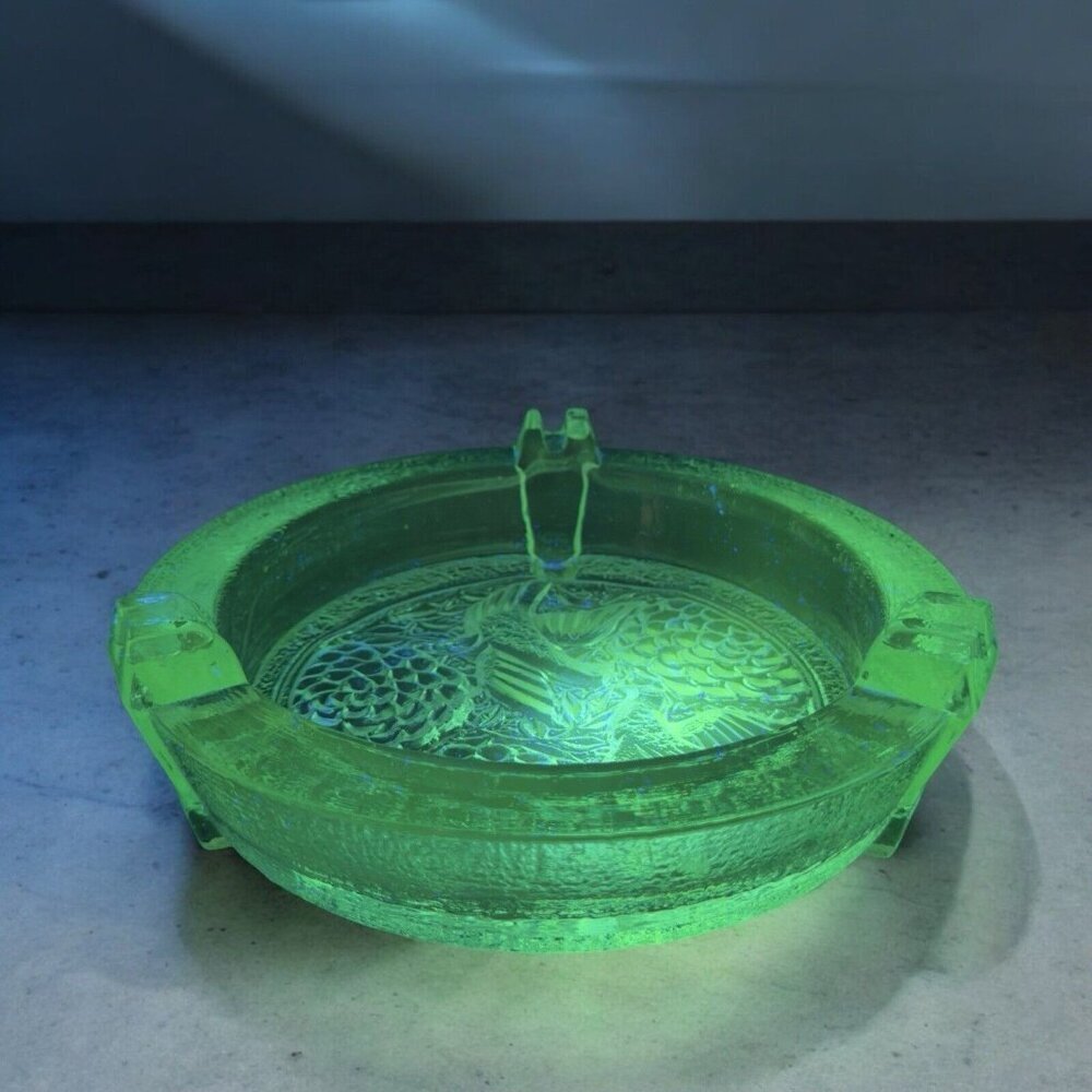 1970s Blenko Huge Heavy Ashtray Chinese Classics Birds Clear Manganese 365nm UV